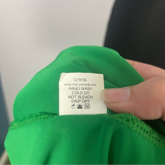 Robin Piccone green metal detailing swim/coverup skirt size medium - Picture 6 of 6